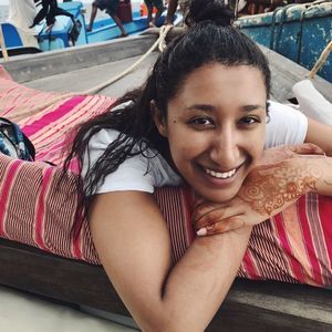 Meet your Posher, Sabra